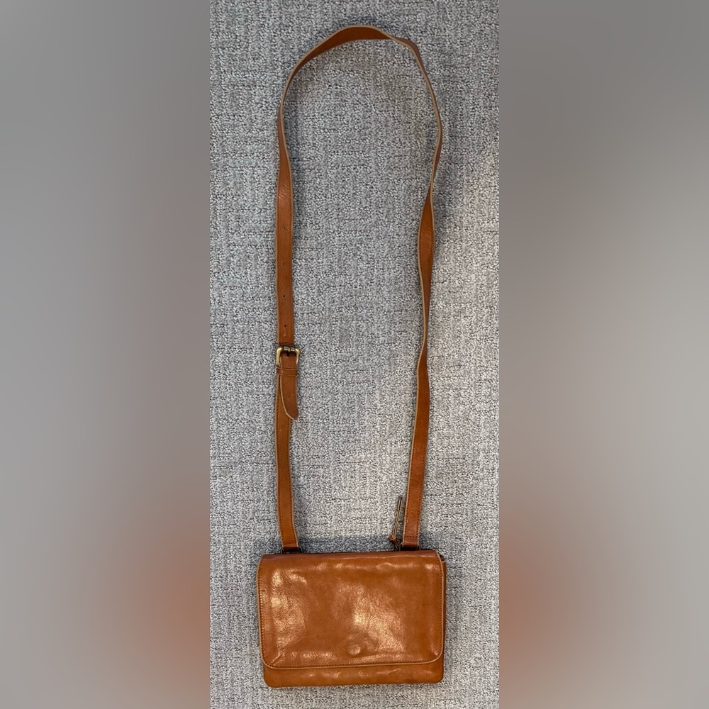 Like New NOONDAY Leather Crossbody Purse